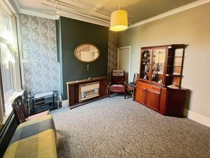 Dining room- click for photo gallery